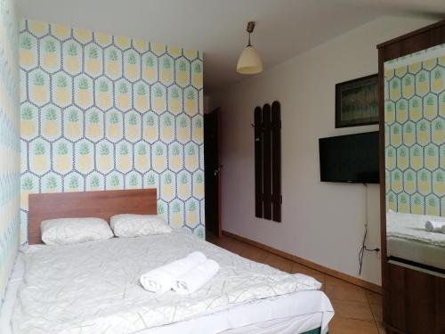1 double bed