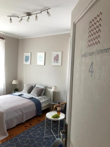 Bankowa 8 Guest Rooms