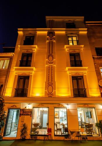 The Camelot Hotel, Istanbul
