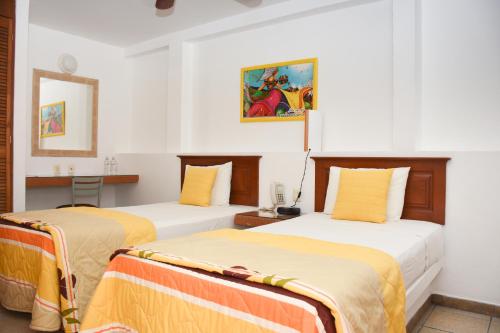 Hotel Camba Hotel Camba is conveniently located in the popular Oaxaca area. Featuring a complete list of amenities, guests will find their stay at the property a comfortable one. To be found at the hotel are 24-h