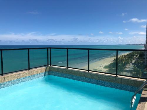 Lindo Apartamento com piscina - Beira Mar