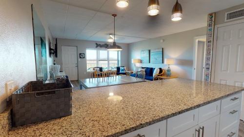 Island Retreat 155 condo - image 3