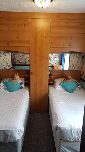 Valdene Hotel Room Type - Small Twin Room