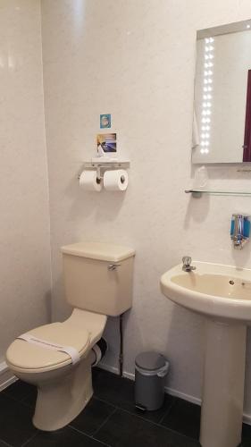 Valdene Hotel - image 5