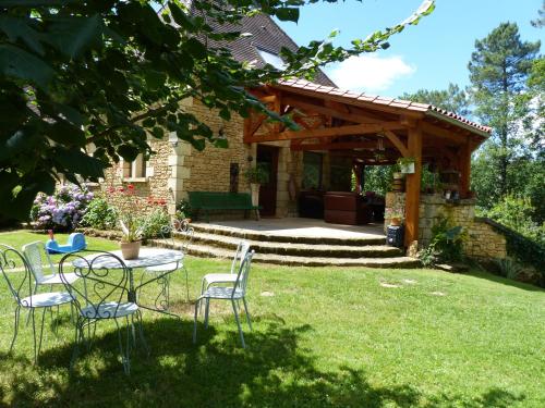 Maison de charme, piscine naturelle Dordogne Périgord