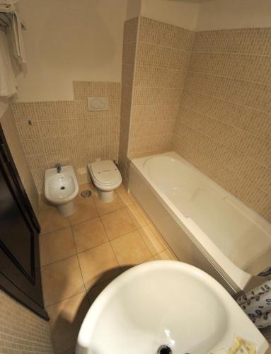 Mediterraneo Suisse Room Type - Economy Double or Twin Room