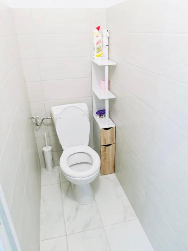 Bathroom, Agreable studio a proximite de Paris et Henri Mondor in Creteil