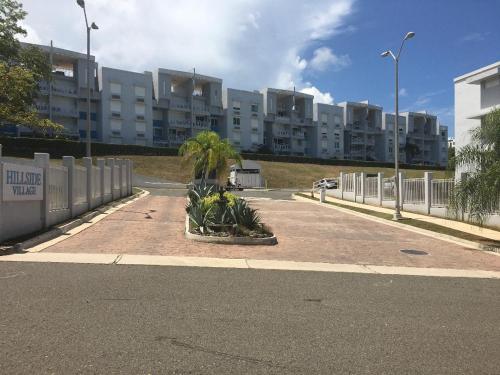 PR-Paradise,Near Beach-3-Bedroom-2-bathrm-APT 1-Parkng,POOL- Wi-FI