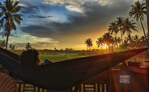 Sunset Cottages by Harry & Mimin in Gorontalo