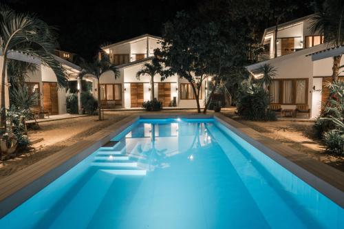 The Mooring Resort - 수영장