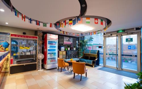 映向派京春酒店 SpringTime Hotel – Beijing, NY
