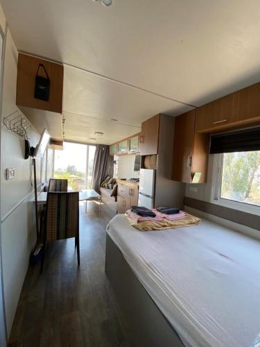 suite truck- Natura Eco farm in Tiberias City Center