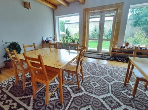 Matsunoki in Karakol