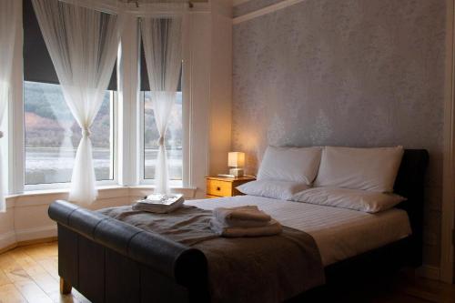 洛赫賽德賓館 (Lochside Guest House) in 阿羅查