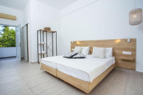 2 twin beds
