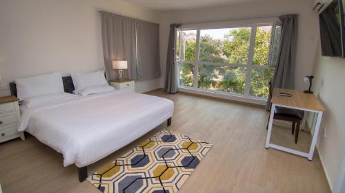 New Brookfields Hotel - image 5