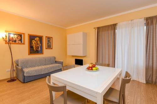 ColleIncanto-Appartamento Lina - Apartment - Gavardo