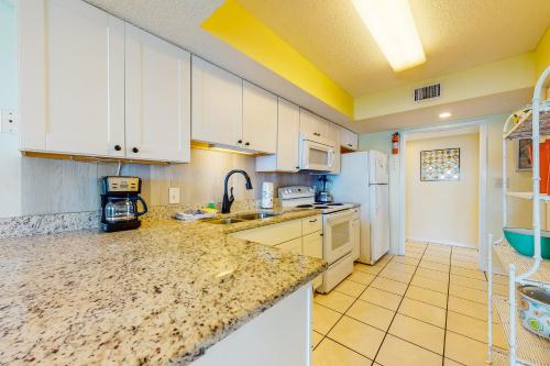 Surfside Shores # 2601 - image 6