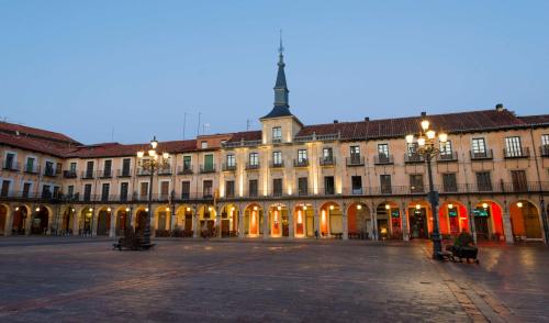 NH Collection León Plaza Mayor