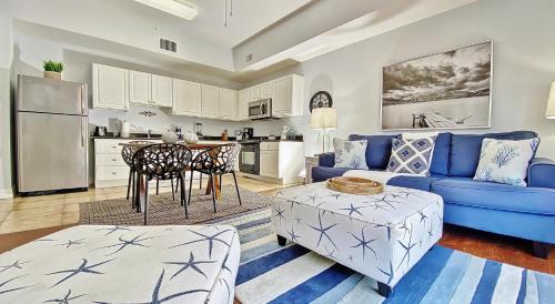 Madeira Bay Resort by Teeming Vacation Rentals - image 4