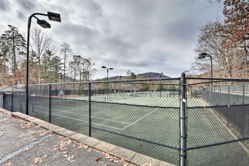 Luxe Big Canoe Resort Home with 3 Decks and Mtn Views! - image 14