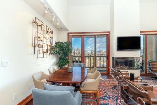 Summit at Lorian - Lorian 8 by Alpine Lodging Telluride - main image