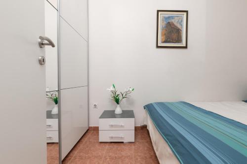 Seafront apartment Orahovac - image 7