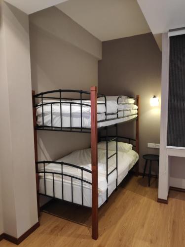 EZ Suites 4