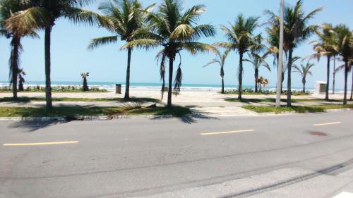Beach, Casa de Praia a Beira Mar no Melhor Bairro da Praia Grande (Balneario Florida - Litoral Sul/SP) in Solemar