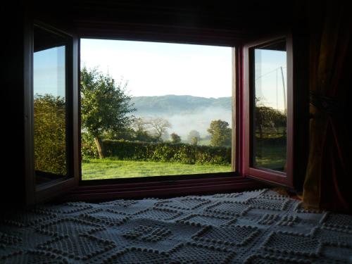 入口, 拉魯羅特的拉菲酒店 (La Roulotte de la Fay) in 東皮埃爾萊索爾梅