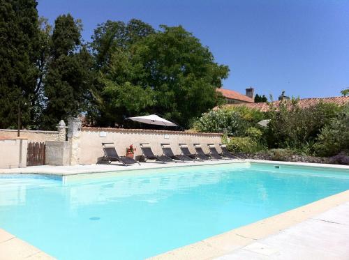 Chez Jean Le Manoir de Longeveau gîte à louer Montignac-le-Coq