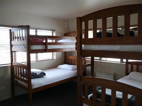 Bed in 4-Bed Mixed Dormitory Room