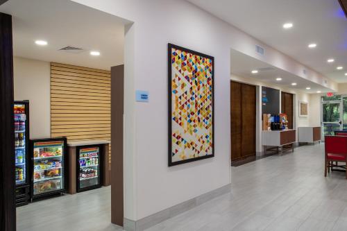 Holiday Inn Express & Suites - Deland South, an IHG Hotel in DeLand, USA