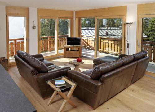 Ski in Ski out LUXURY & MOUNTAIN apartments - main image