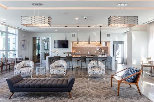 Locale Austin - Rainey Street - image 3