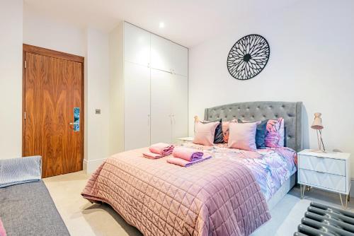 ARCORE Premium Rental Shaftesbury Avenue, Londyn (zdjęcie 5)