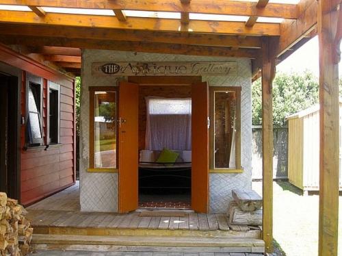 The Ski House on Miharo - Rangataua Holiday Home