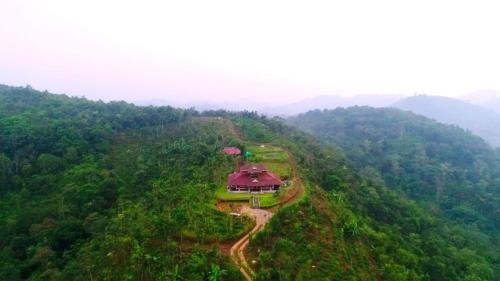 . Wonder Hill Wayanad Resort