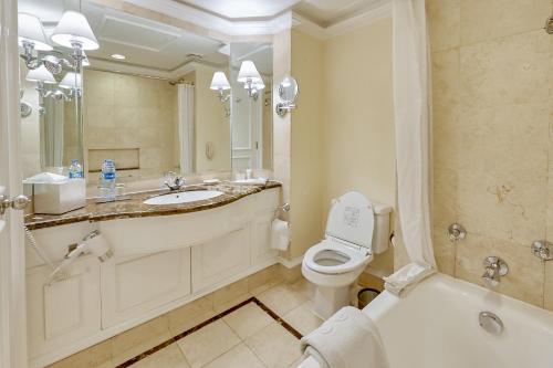 Grand Mahakam Hotel