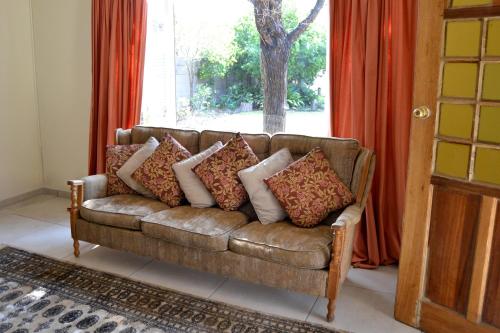 Hidden Grace Hidden Grace