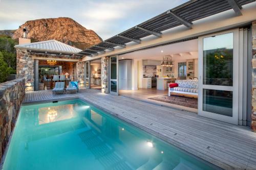 Splendour Hermanus, Херманус