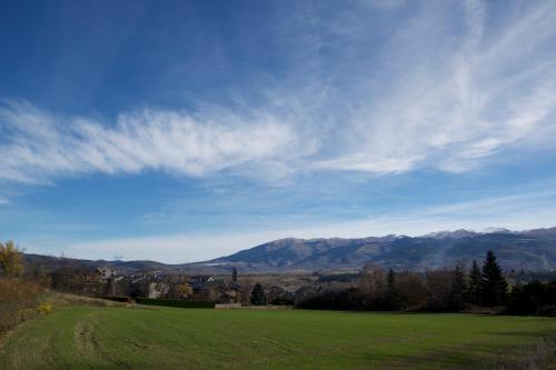 Impresionant Xalet la Roca forada