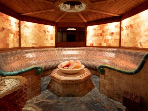Relais and Chateaux Spa Hotel Jagdhof - image 11