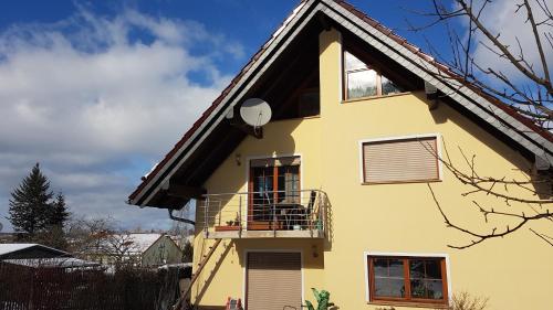 B&B Ilmenau - Ferienwohnung Schortestraße - Bed and Breakfast Ilmenau