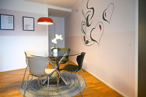 2 Bedroom Apartment with Terrace near Naschmarkt Metro U4, Vídeň (fotografie 7)