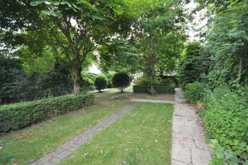 Lavender Cottage - image 4