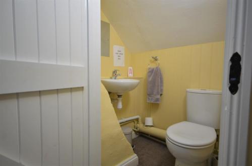 Lavender Cottage - image 3