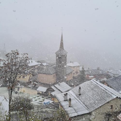 appartement myosotis pour 10 personnes near Chalet du Sunny