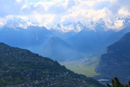 Balcons du Soleil SUNNY & MOUNTAIN apartments - image 5