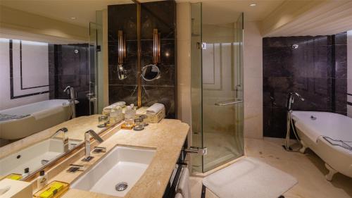 InterContinental Shanghai Ruijin by IHG - Downtown Historic Iconic Garden Hotel